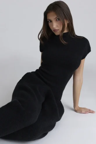 Tops de punto bouclé de lana negro de Caia
