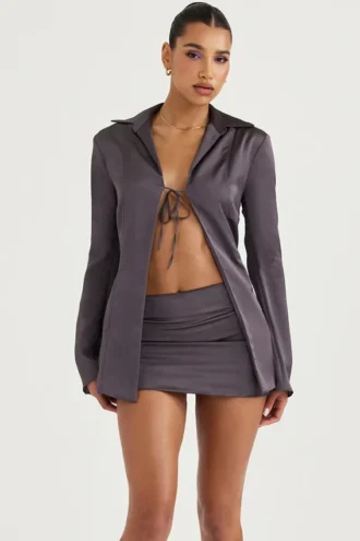 Top Ailsa Shadow con lazo delantero