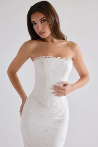 Top corsé sin tirantes Livie de algodón blanco con bordados