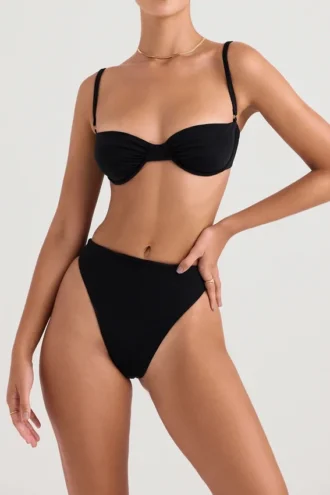 Top de bikini con aros Monaco en negro