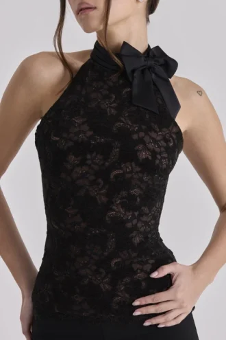 Top de cuello alto de encaje negro «Natalya» con lazo desmontable