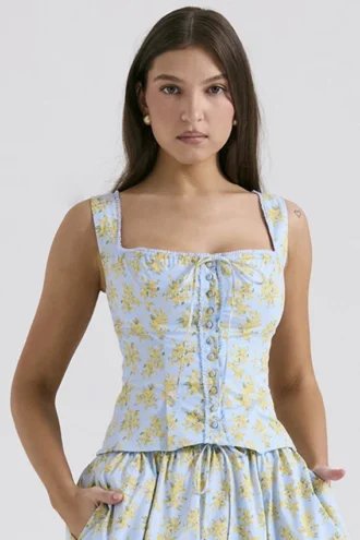 Tops de algodón con estampado floral vintage azul claro «Juana»