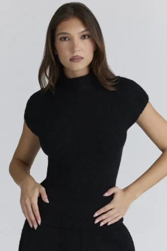 Tops de punto bouclé de lana negro de Caia