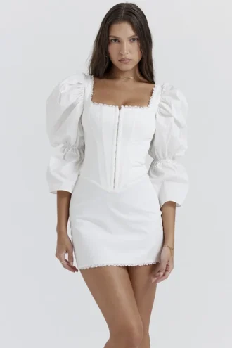 Vestido de corsé blanco con mangas abullonadas «Matilda»