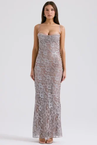 Vestido de Fiesta largo con godets de encaje azul hielo «Azzurra»