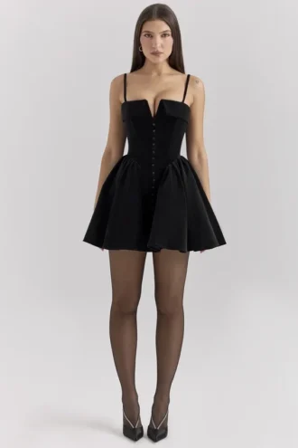 Vestido de terciopelo negro y tul «Selina»