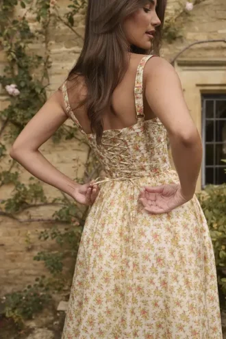 Vestido de Verano con estampado de rosas y corsés «Kelly Royal»