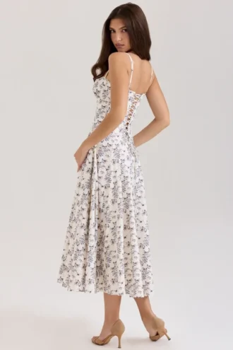 Vestido de Verano de algodón elástico con estampado floral en color crema de Steffani