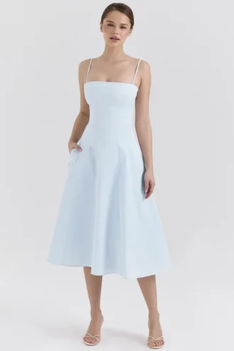 Vestido de Verano de corte A de algodón elástico azul claro «Dolly»