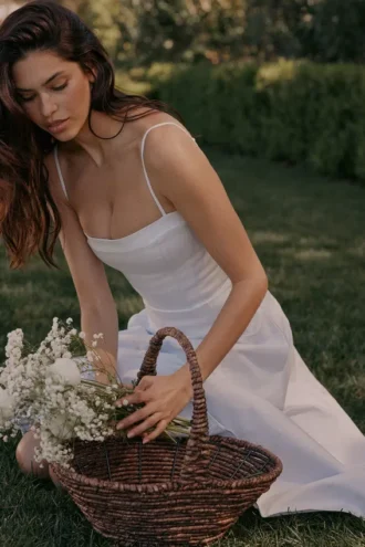 Vestido de Verano de corte A de algodón elástico blanco Dolly