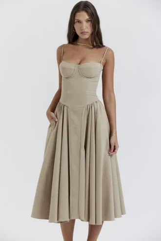 Vestido de Verano tipo corsé Samaria en color topo