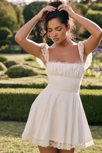 Vestido Kaia en línea A color marfil