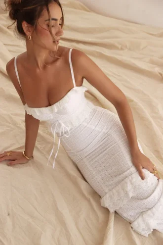 Vestido largo blanco con bordado «Eve»