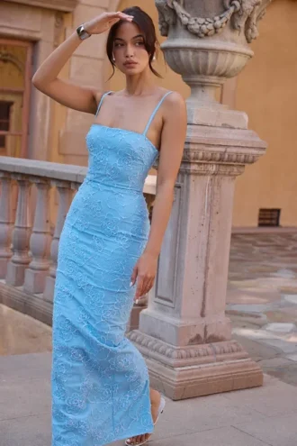 Vestido largo floral bordado «Eva» en azul toscano