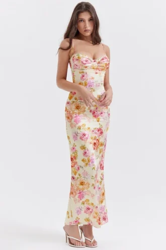 Vestido largo floral Josefina en color marfil