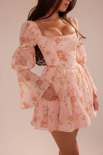 Vestido «Sancia» con estampado de rosas vintage inglés y mangas abullonadas